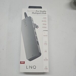 LINQ byELEMENTS LQ48020 9-in-1 Pro Studio SSD USB-C Multiport Hub